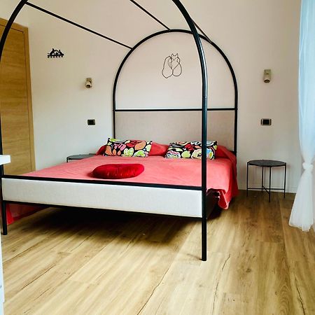 ミラノ The Luxory Cat Bed & Breakfast エクステリア 写真